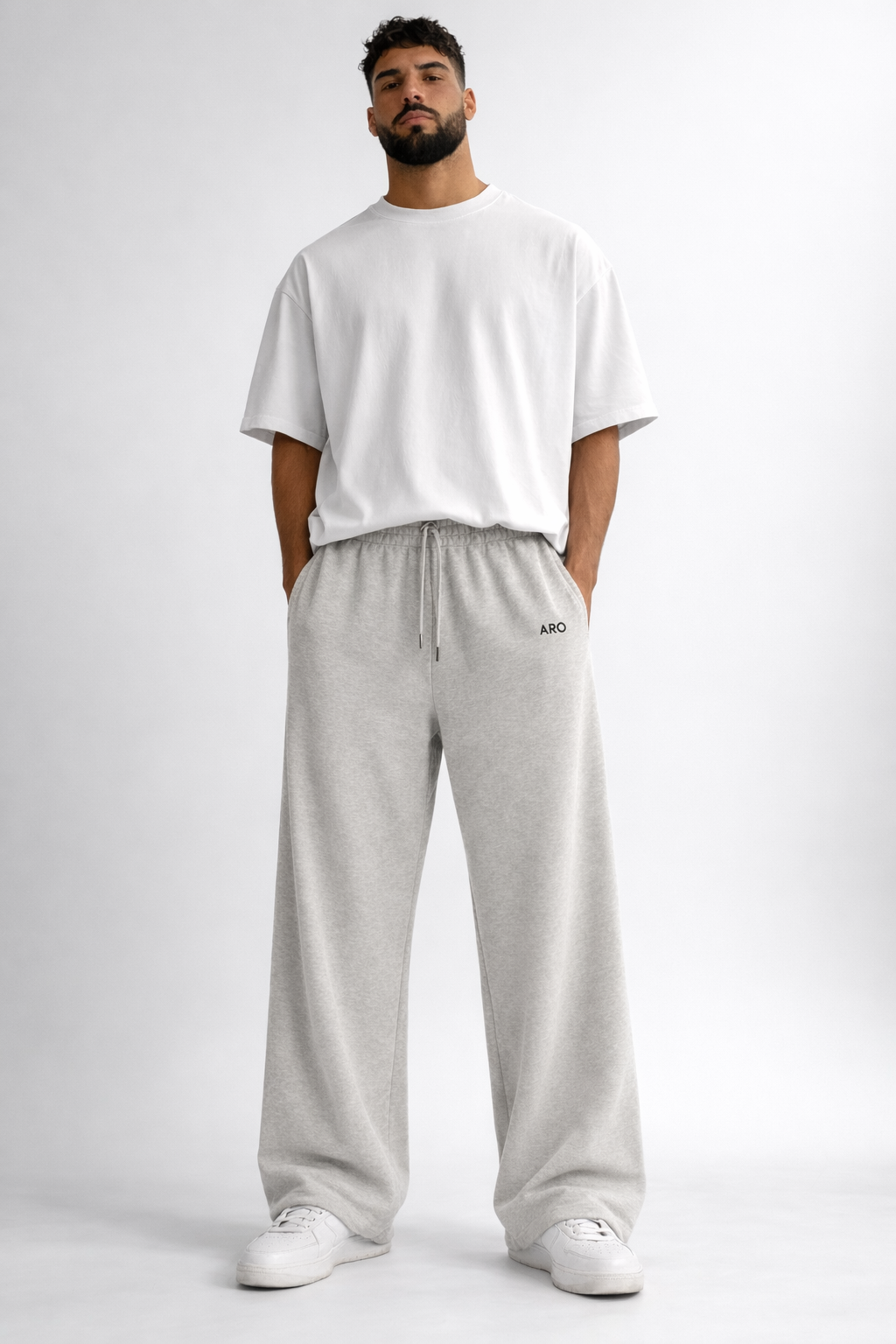 ARO ESSENTIAL PANTS