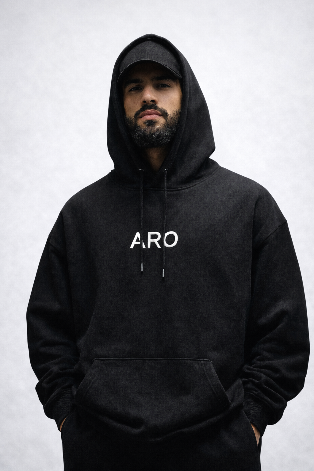 ARO ESSENTIAL HOODIE